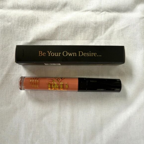 BYOD Beauty Liquid Lipstick Straight Forward Full Size Peach Nude Long Lasting - Picture 2 of 7
